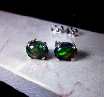 925 SOLID STERLING SILVER ETHIOPIAN Black OPAL STUD EARRING