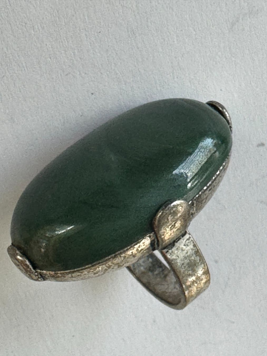 Sonstiger Schmuck: Lot collier et bague verts – Gebraucht aus Lausanne von PlusValue_Lausanne 1