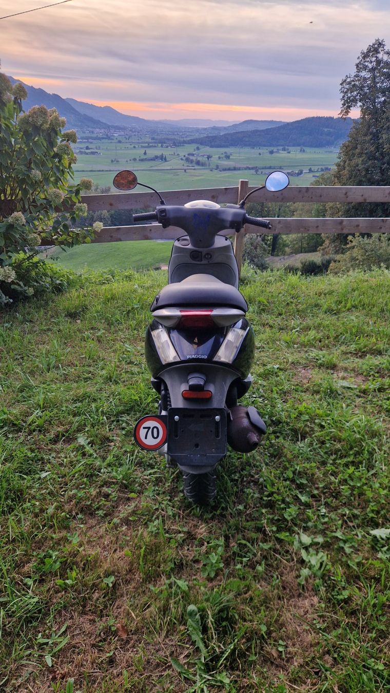 Piaggio Scooter: Piaggio ZIP 50 – Usato da Schänis venduto da Christoph91 3