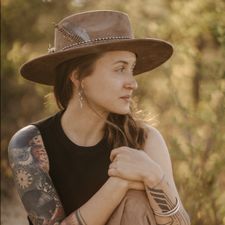 Profile image of MichelleViviene