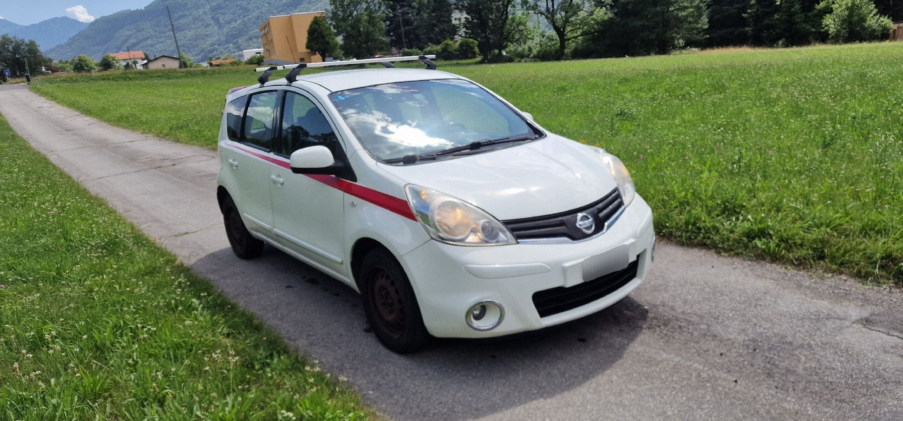 Nissan Automobili: Nissan Note 1.4i – Usato da Giubiasco venduto da AUTOTECNICA 2