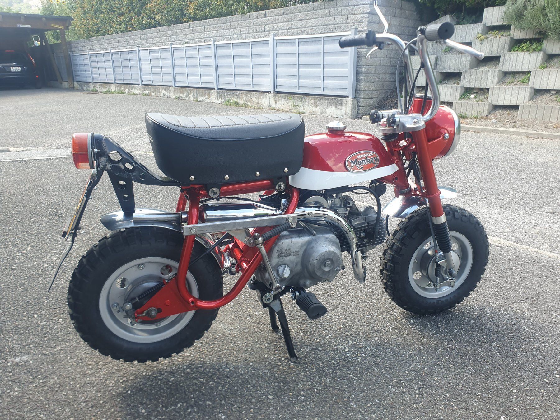 Honda Strasse: A vendre  moto Honda monkey – Gebraucht aus Vétroz von hdp_yg9j 1