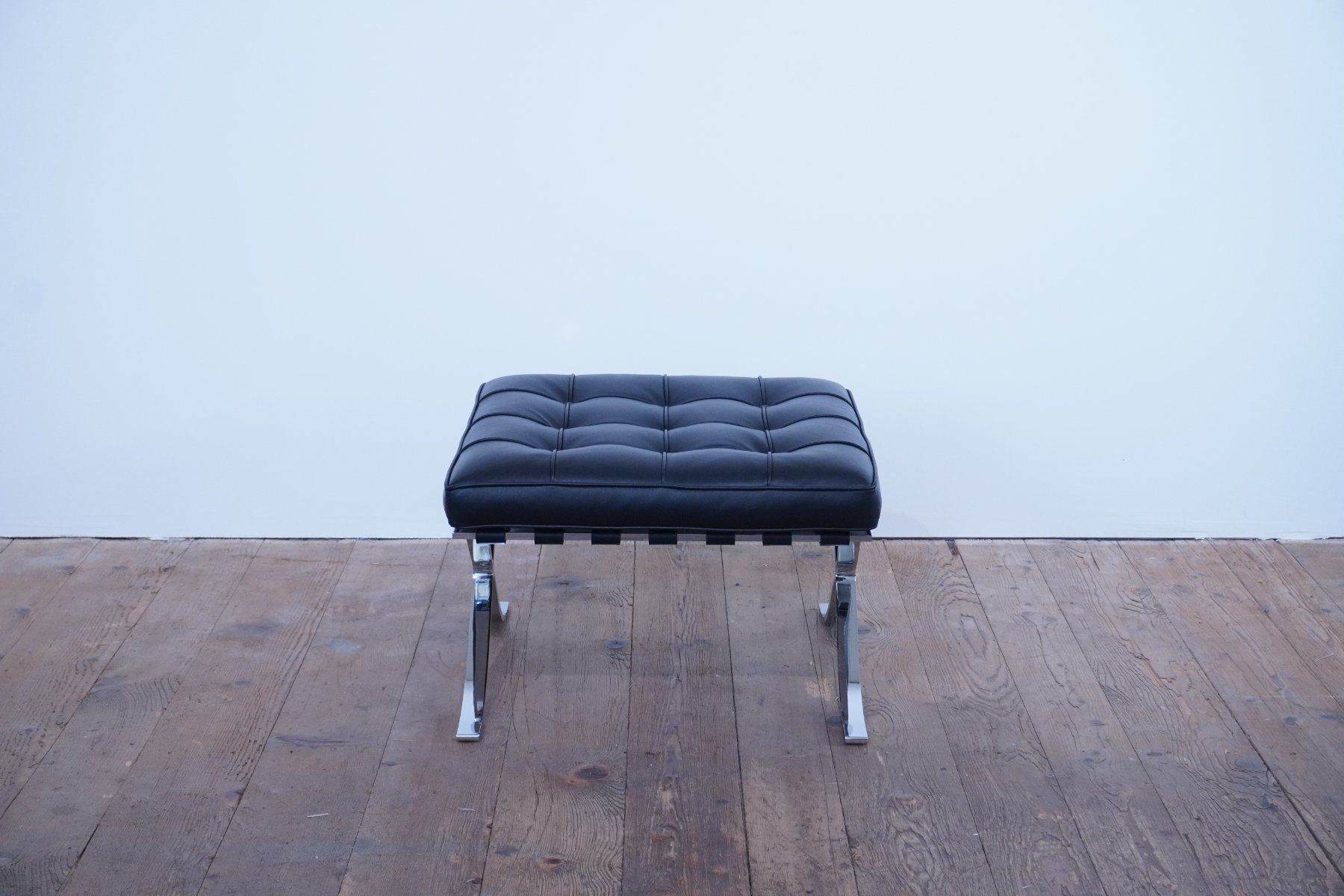 Knoll Sgabelli: Knoll International Barcelona Ottoman – Usato da Bad Zurzach venduto da QLASSIQ 1
