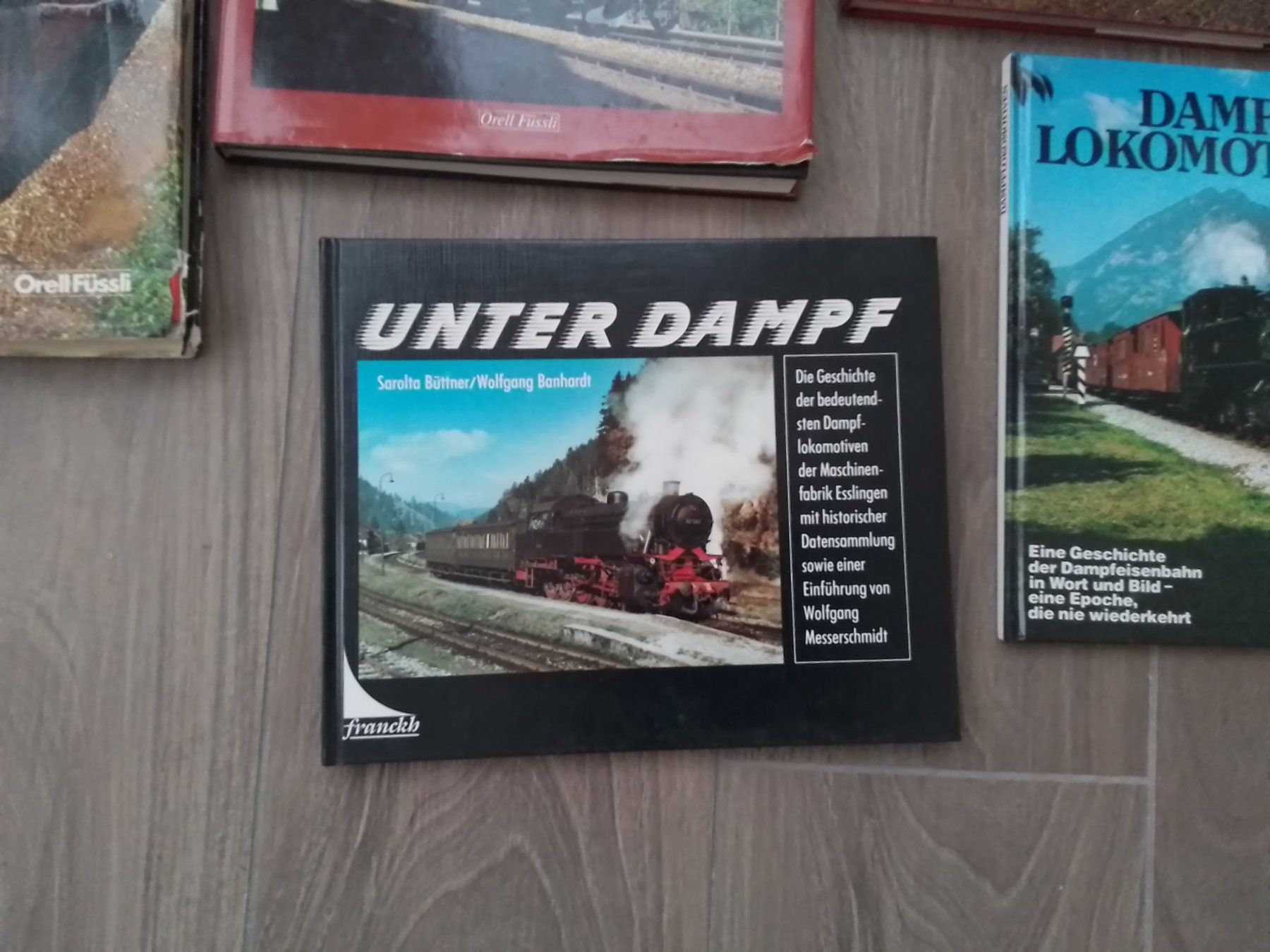 Modellini di ferrovie: Lot Eisenbahn Bücher – Usato da Reichenburg venduto da Pipo-67 5