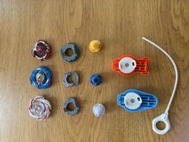 Beyblades Set mit 3 Figuren und Zubehör