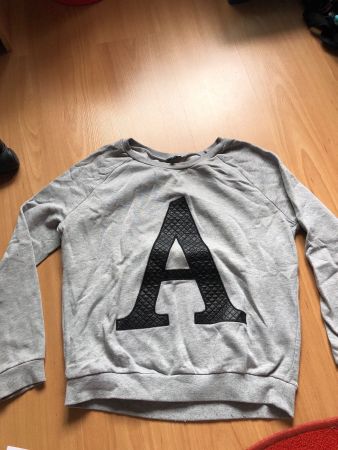 Sweat-shirt gris et noir