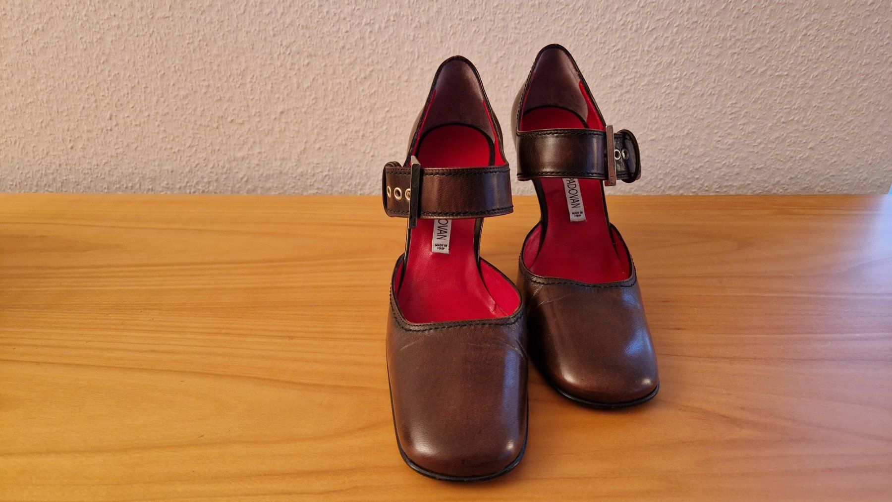 Scarpe da donna: Pumps von Luciano Padovan – Usato da Luzern venduto da kzu_8qsg 1