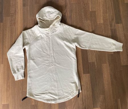 Hoodie with Wolf Line art from Majesty Skis