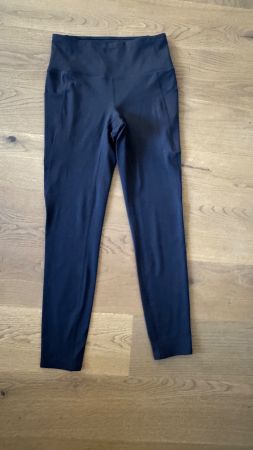 TCHIBO Active Sportleggings in Schwarz Gr. S (36/38)
