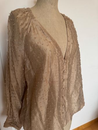 *** NEUE wunderschöne creme farbene Bluse von ZARA XL***