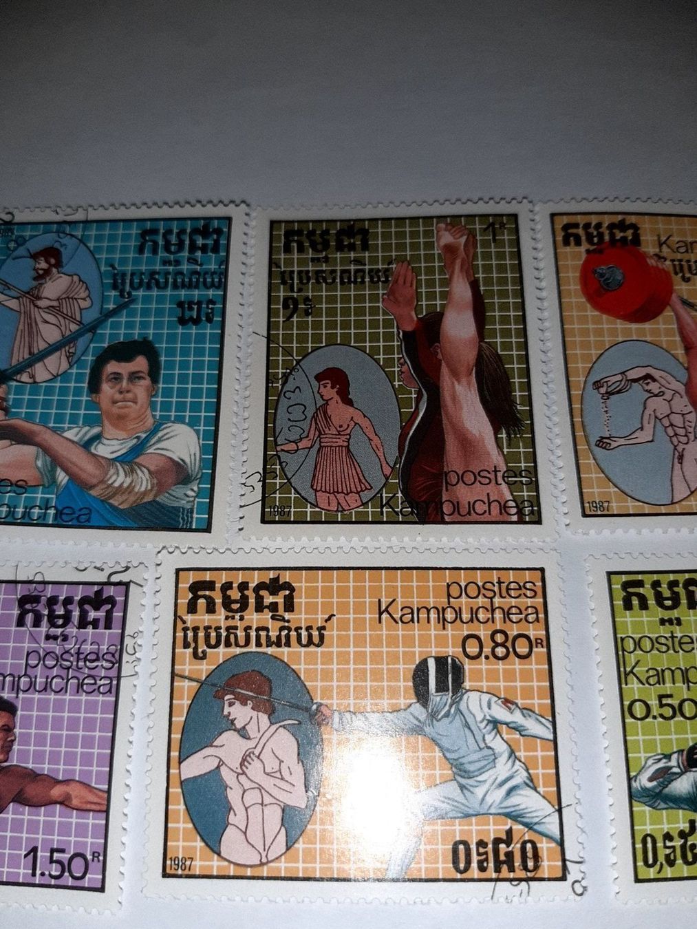 Tutti i francobolli: 15 timbres r.p du kampuchea – Nuovo (secondo la descrizione) da Le locle venduto da juliensaran 8