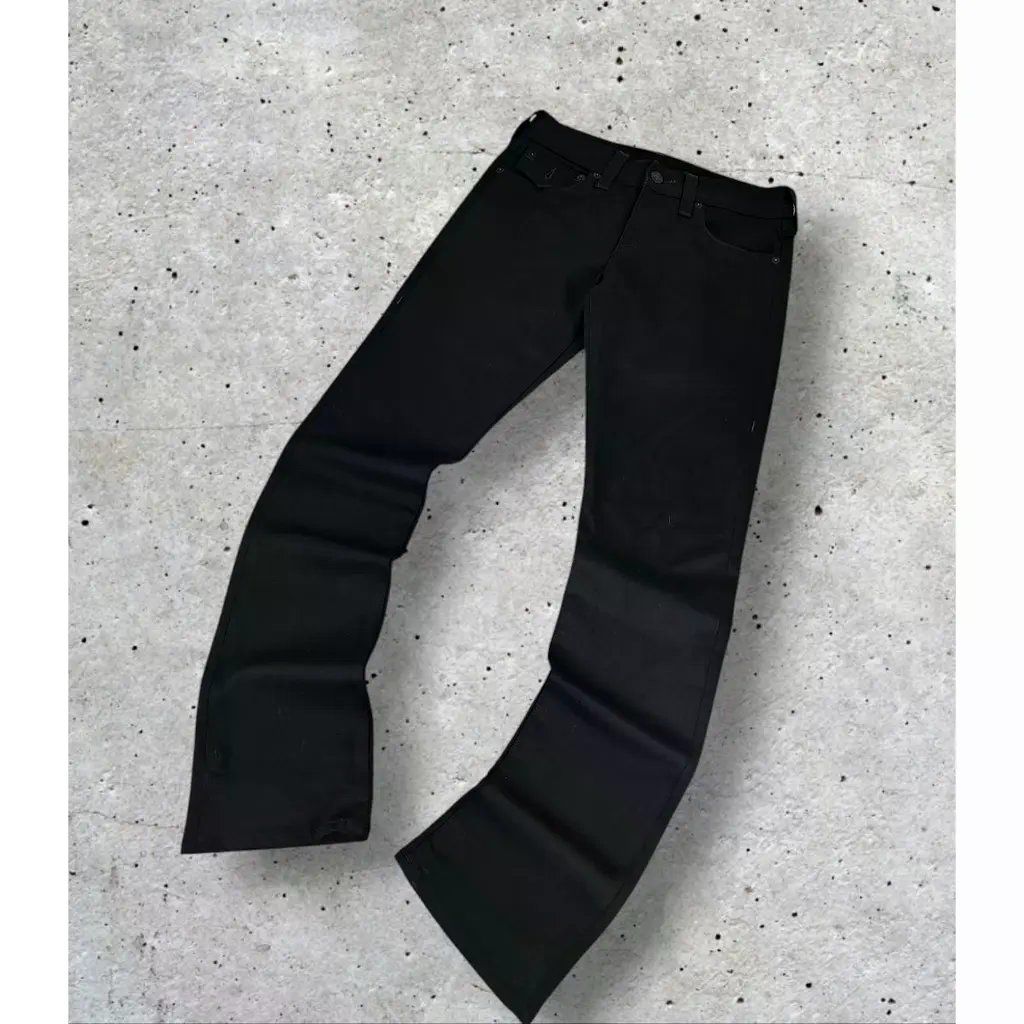 True Religion Pantalons: True Religion Straight Relaxed Schwarz – D'occasion à Hünenberg See par nik_g2y2 3