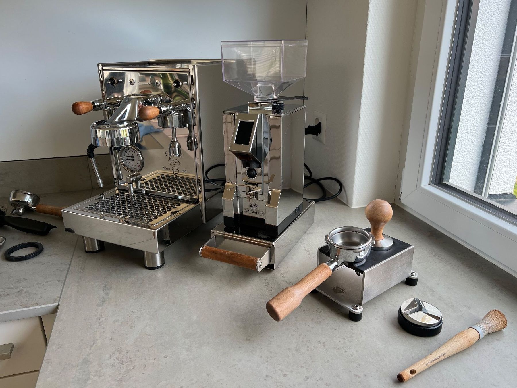 Bezzera Macchine per caffè & Macchine per espresso: Bezzera BZ 10 Siebträgermaschine – Usato da Wiesendangen venduto da hitmaschine 1