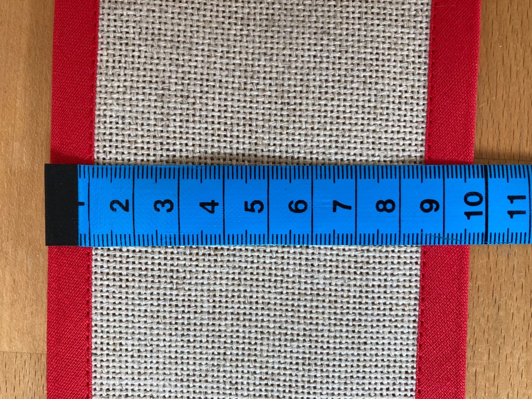 Dekobänder: STICKBAND  148 X 9,5 CM LEINEN  ROT EINGEFASST  NEUPR. 23.75 – Neu (gemäss Beschreibung) aus Subingen von ArtBead 2