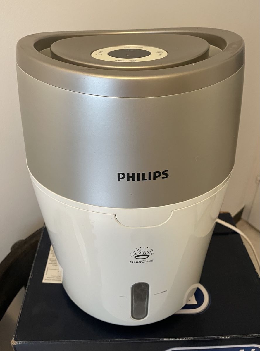 Philips Umidificatori d'aria: Philips Humidifier 2000 series HU4803  – Usato da Basel venduto da madinanana