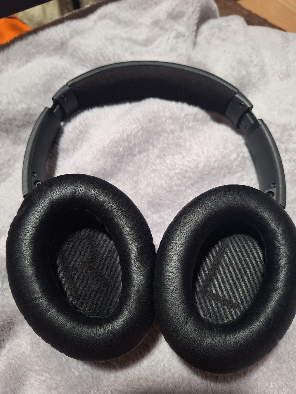Bose Cuffie: Casque Bose noir utilisé – Usato da Tannay venduto da v1n1p00h 1