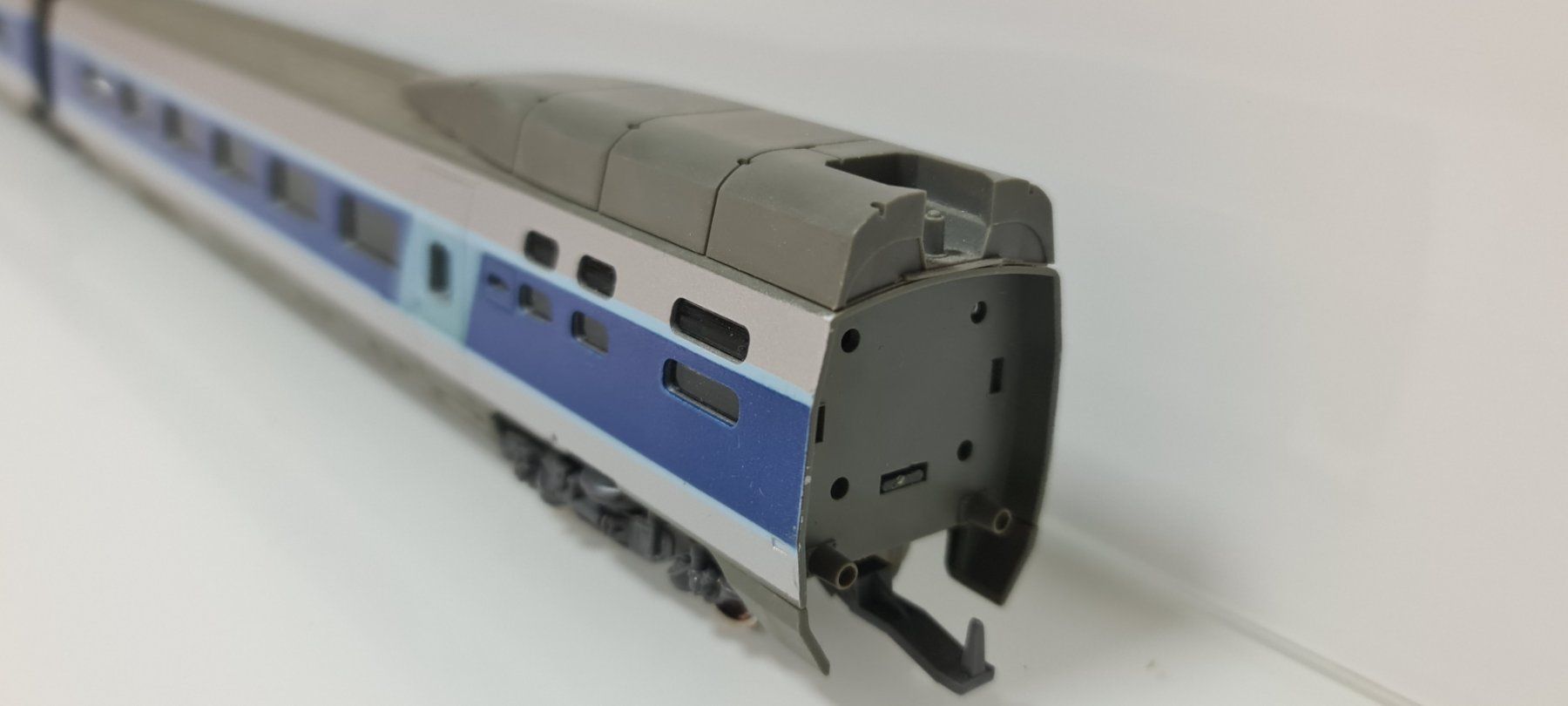 Lima Modellini di ferrovie: Lima TGV Zwischenwagen   H0/DC – Usato da Neuenhof venduto da ludovicco 3