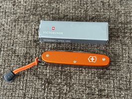 Grosses Sackmesser VICTORINOX Farmer Alox Orange „S" NEU RAR