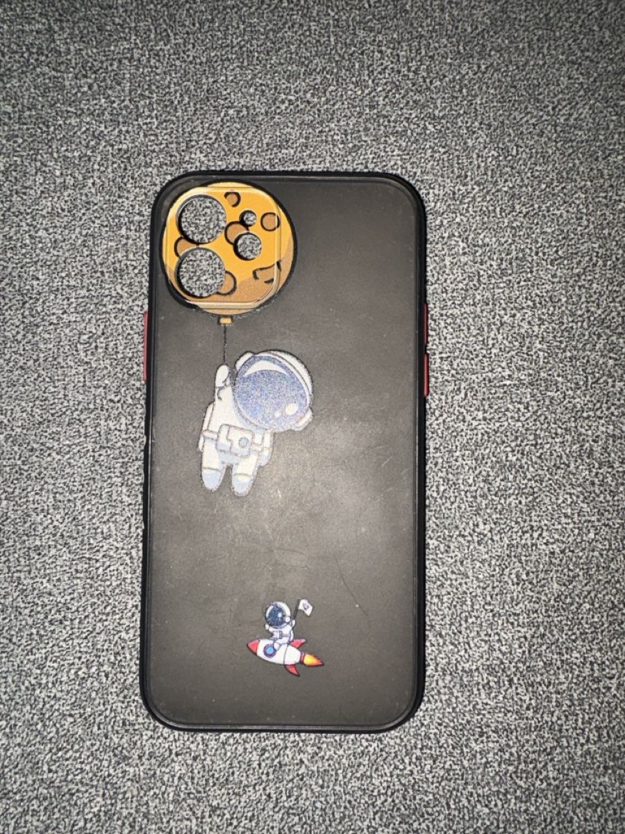 Apple Covers & Schutzfolien: Cover iPhone 12 – Gebraucht aus Giubiasco von ang_cy8x