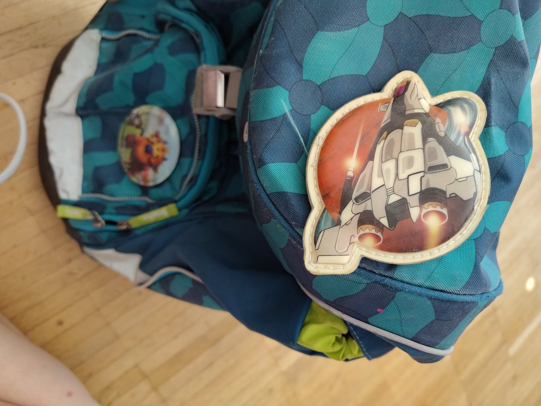Ergobag Zaini: Gebrauchter ergobag Schulrucksack mit Alien-Kletties – Usato da Uster venduto da Truda 1