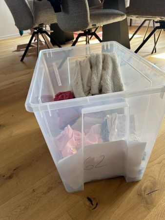 Kleines Kleiderpaket Mädchen Grösse 62