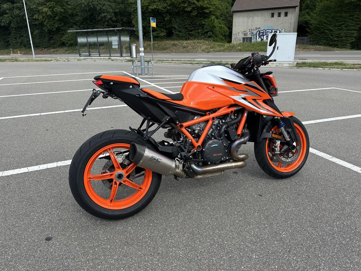 KTM Strada: KTM 1290 Super Duke R EVO | Tech Pack | SC Project – Usato da Bülach venduto da wei_w5tw 3