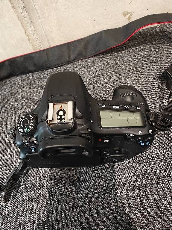 Appareil photo: Canon EOS 60D Body – D'occasion à Bern par elcancro7 3