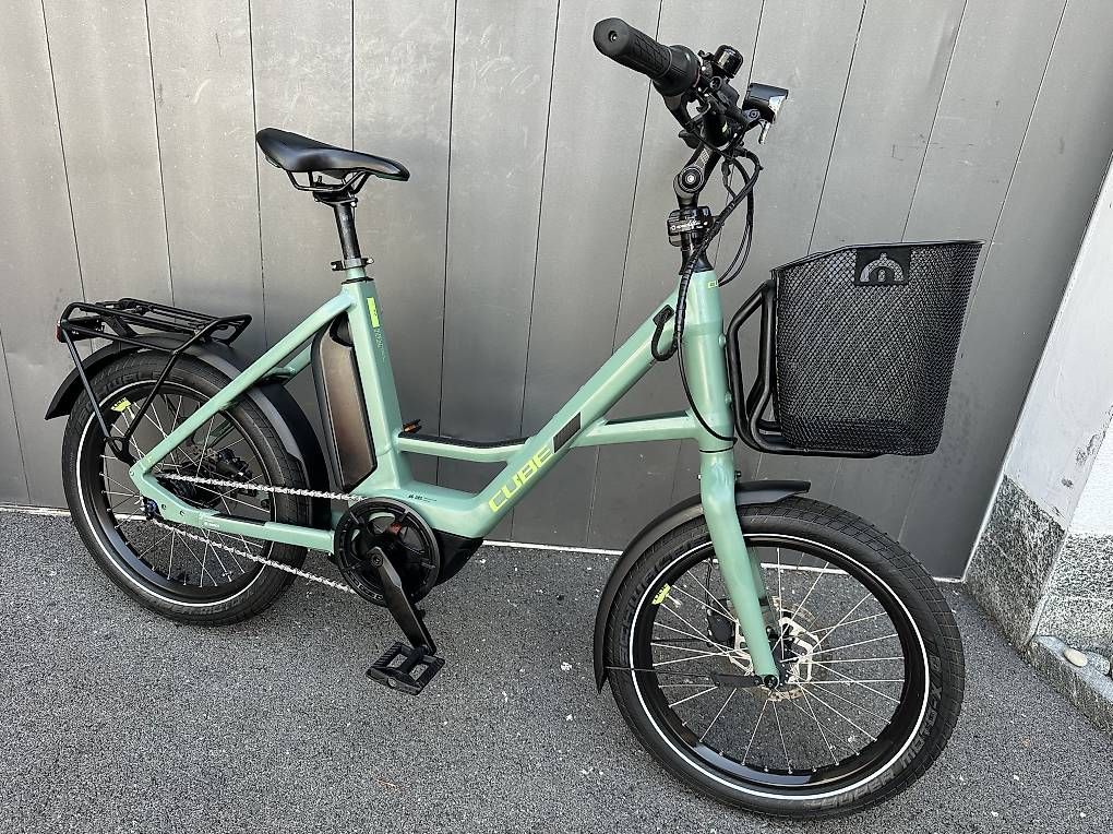 Vélos: E-bike Cube Compact 20 ottimo stato  – D'occasion à Quartino par DiloUsato