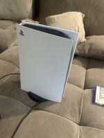 PlayStation 5, sehr guter Zustand + Spiele