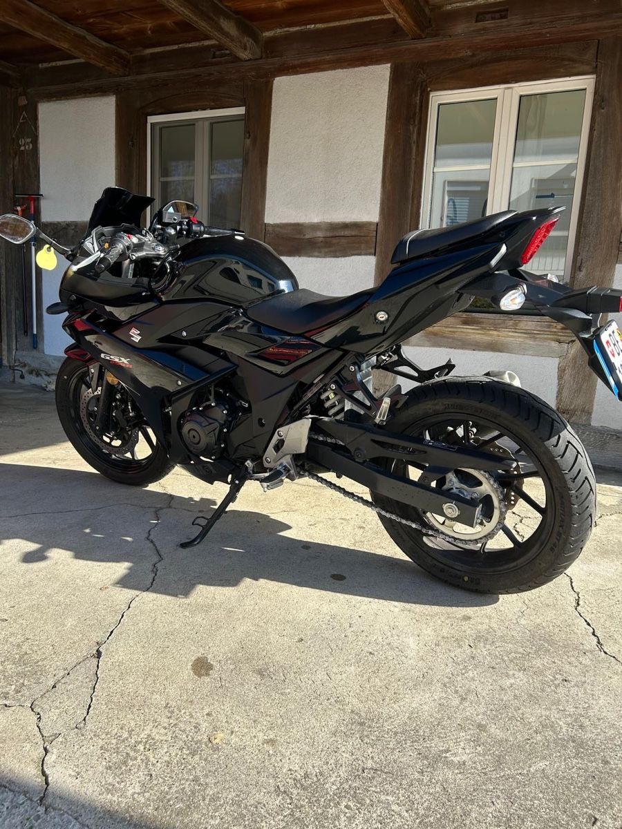 Suzuki Strada: Suzuki GSX-R 250 – Usato da Biel/Bienne venduto da gta_55xq 3
