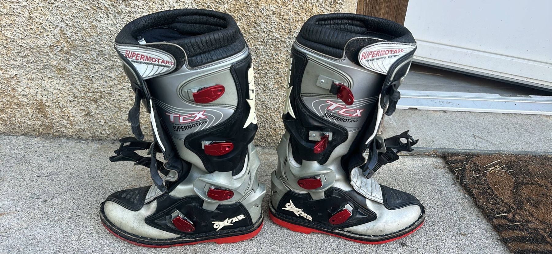 TCX Scarpe da uomo: Stiefel TCX Supermoto Grösse 43 gebraucht – Usato da Spiez venduto da jos_nrr5