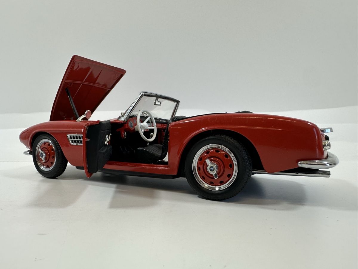 Revell Modellini d'auto: BMW 507 Cabriolet 1:18, rot, REVELL – Usato da Zofingen venduto da rf9_x2xt 7
