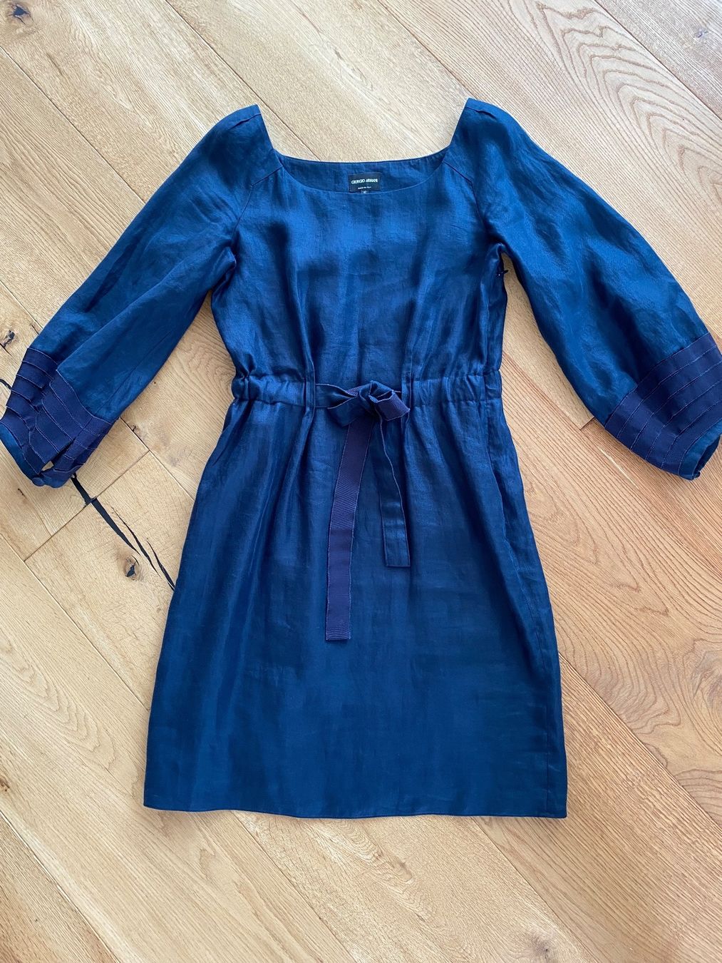 Armani Vestiti: GIORGIO ARMANI Leinenkleid – Nuovo (secondo la descrizione) da Ittigen venduto da 132465 2