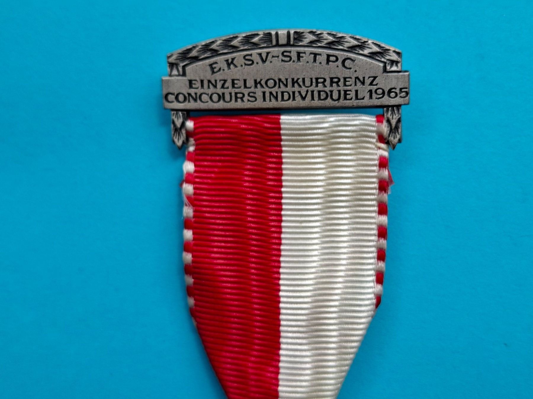 Medaillen: Trachten Genf 1965 (H537) – Gebraucht aus Schwanden GL von Suvorov 1
