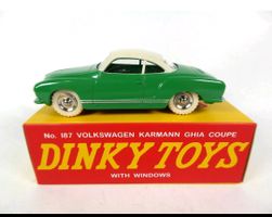 VW Volkswagen Karmann Ghia Coupé 1:43 DINKY TOYS
