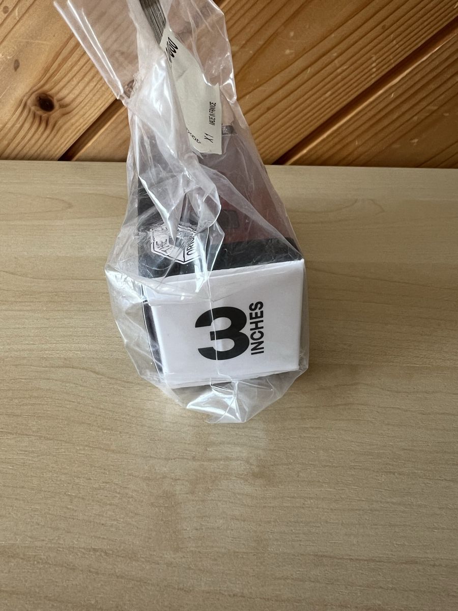 Renault Modellini d'auto: Neu Renault 4L Modellauto 3 Inch OVP – Nuovo e nell'imballaggio originale da Bachenbülach venduto da Manolo007 2