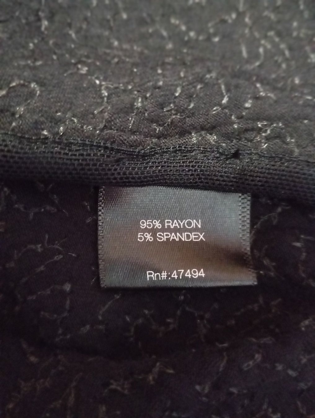 Kleider: Pailletten Kleid von Norma Kamali – Gebraucht aus Unterägeri von rockundco 4