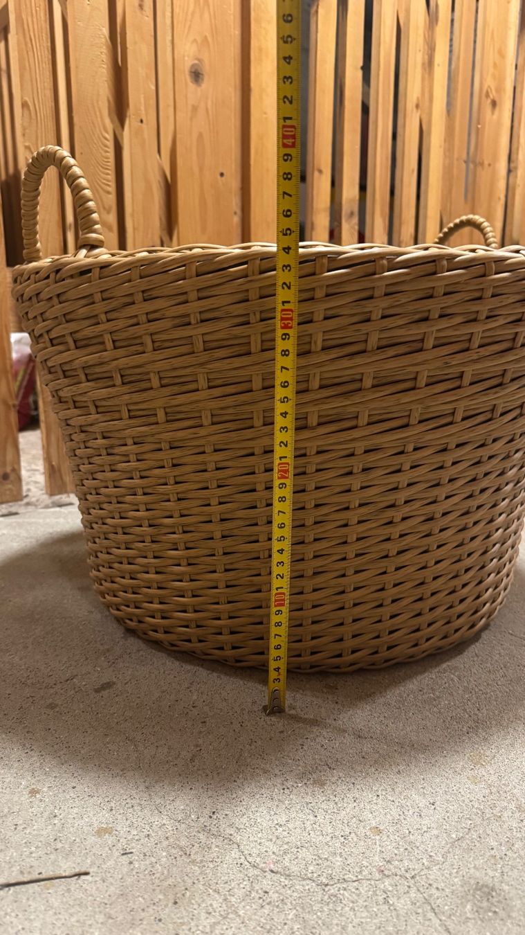 Vasi per fiori: Flower pot. 65 liters. – Nuovo (secondo la descrizione) da Unterentfelden venduto da che_9xcp 6