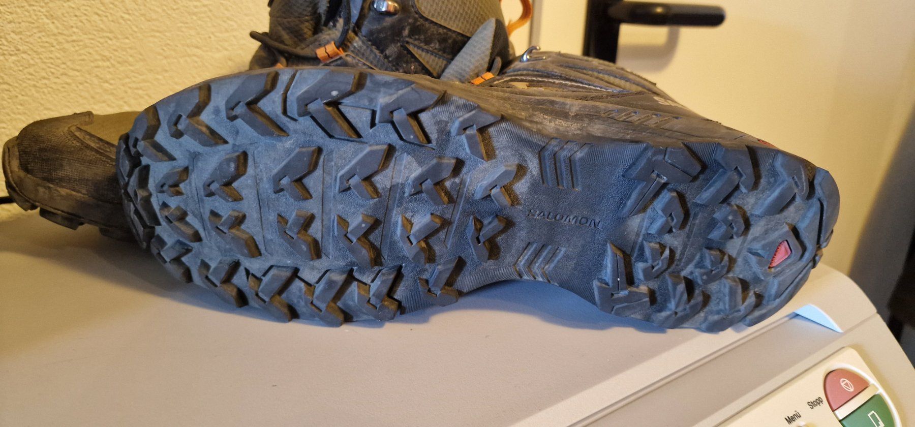 Salomon Scarpe da uomo: Salomon Trekking Schuh Grösse 43.5 – Usato da Bäretswil venduto da isa_gk9g 1
