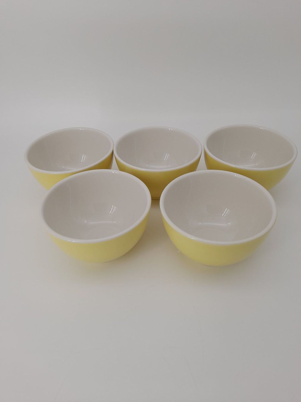Rössler Coupes: 5 bols Rössler - Jaune vintage – D'occasion à Delémont par Loccaze2015