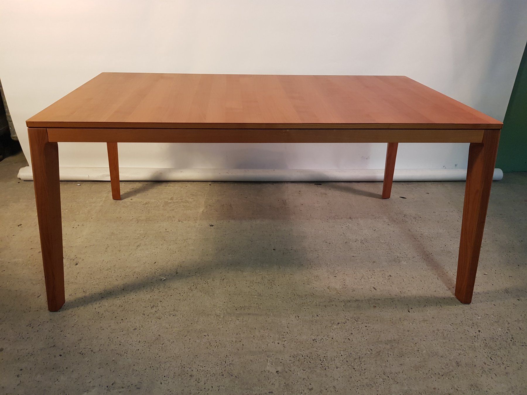Tavoli: Holztisch (moderner Stil) – Usato da Münchenstein venduto da tsp01