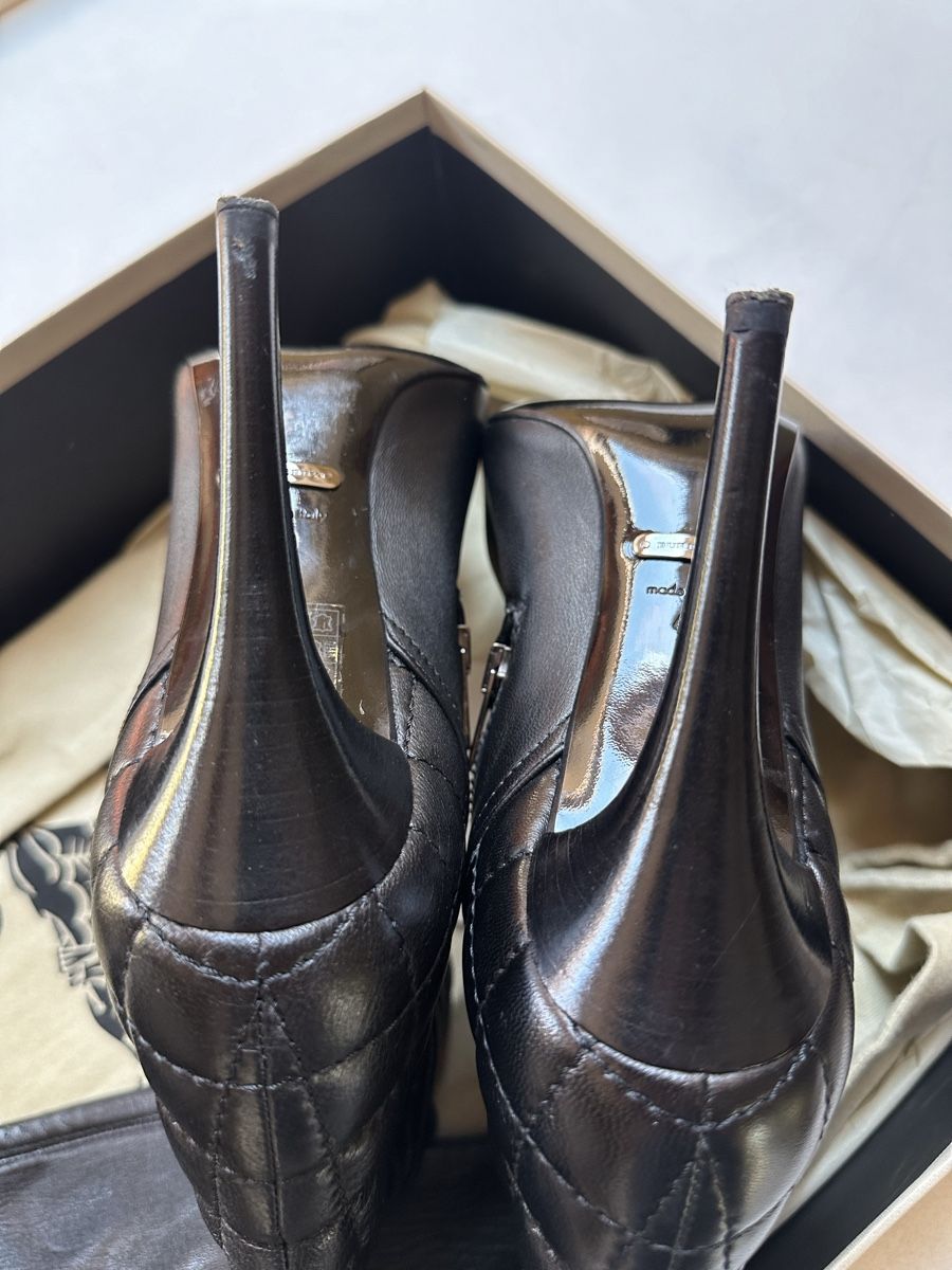 Scarpe per cavalli: Burberry boots size 40 – Usato da Vevey venduto da ledidream 5
