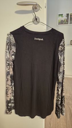 Desigual Shirt lange Ärmel im coolen Look kaum gebraucht
