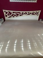 Bett mit LED Beleuchtung 180x200