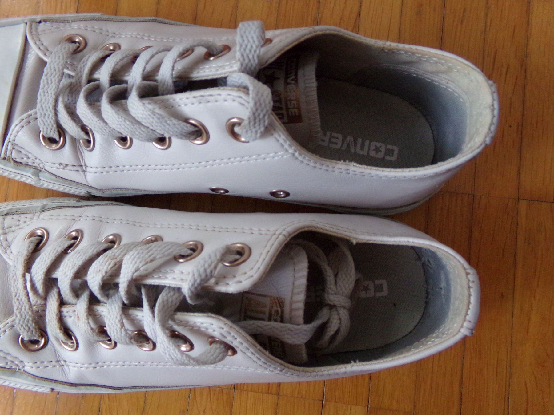 Converse Scarpe da donna: Damen Schuh beige  CONVERSE   Gr. 38 – Usato da Winterthur venduto da Jessi_di 3
