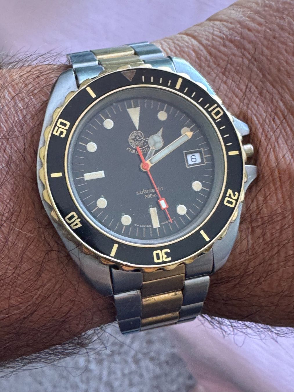 Orologi: Nautilus Quartz DEFEKT – Difettoso da Rorschach venduto da Spektar 1