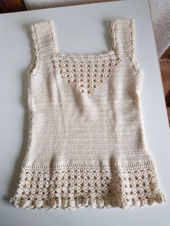 Top ärmellos selbstgestrickt Grösse S