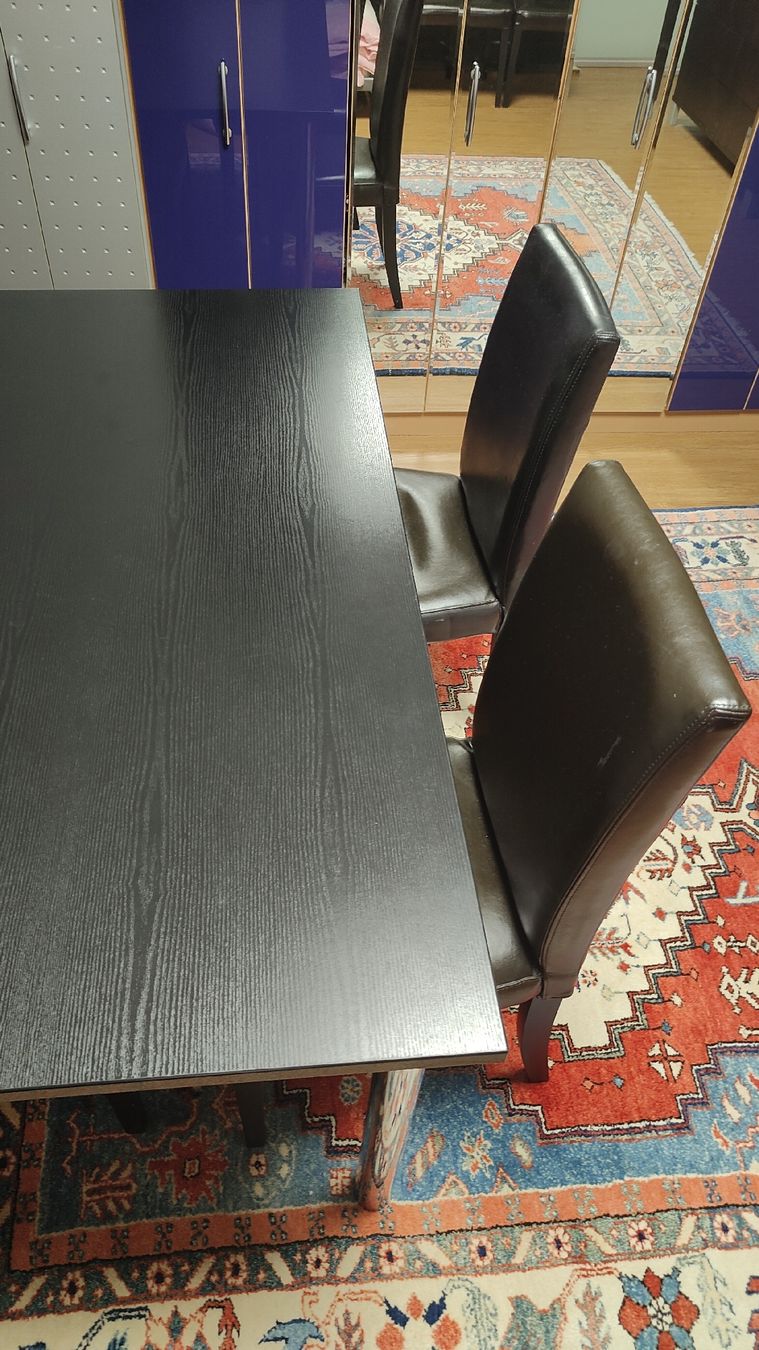Tavoli: Holtz Esstisch mit echt Leder Stuhl – Usato da Tann venduto da Samimi02 1