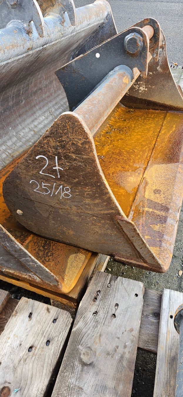 Hutter Bagger: Planierlöffel starr mit MS01 (25/18) – Gebraucht aus Altstätten SG von hutterag