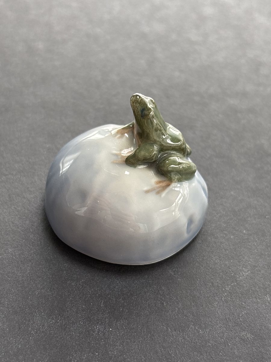 Statuette: Porzellanfrosch DENMARK 507 – Nuovo e nell'imballaggio originale da Seltisberg venduto da fam_g7bq